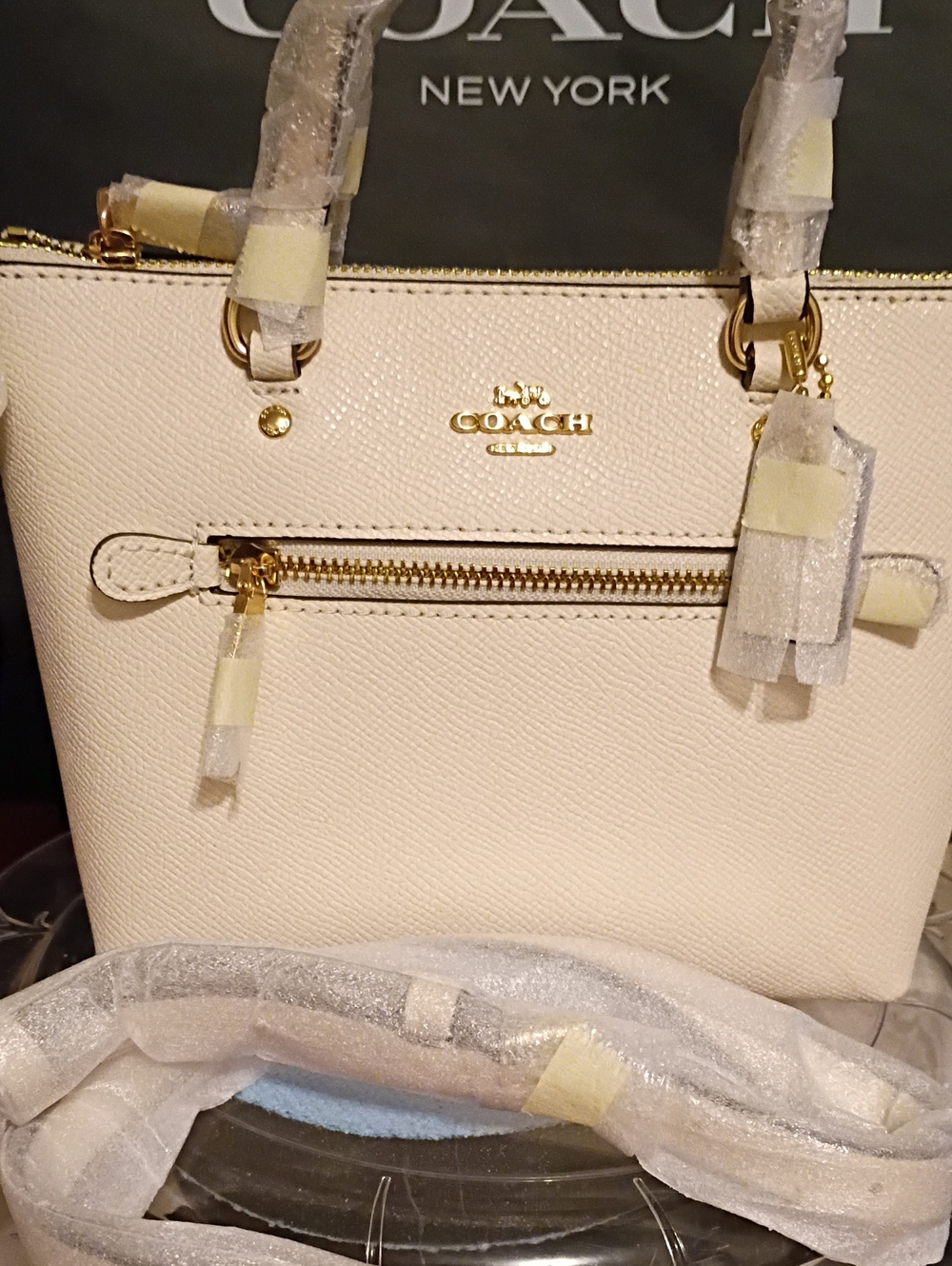 Coach Mini Gallery Crossbody - Picture 2 of 10